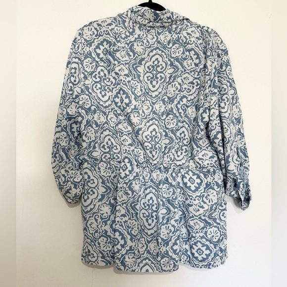 Chicos Jacket Womens 2 Large Snap Buttons Pockets Floral Blue White Lyocell - Picture 6 of 6